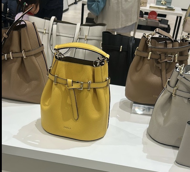 FURLA フルラ/AURA 2WAY ショルダー バッグ バケットバック (FURLA