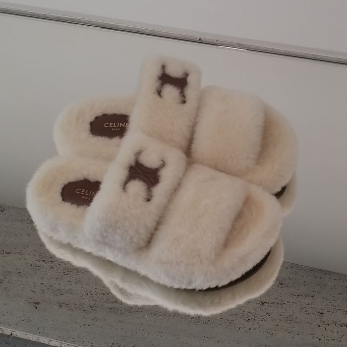 CELINE セリーヌ トリオンフ もこもこ サンダル ファースライド