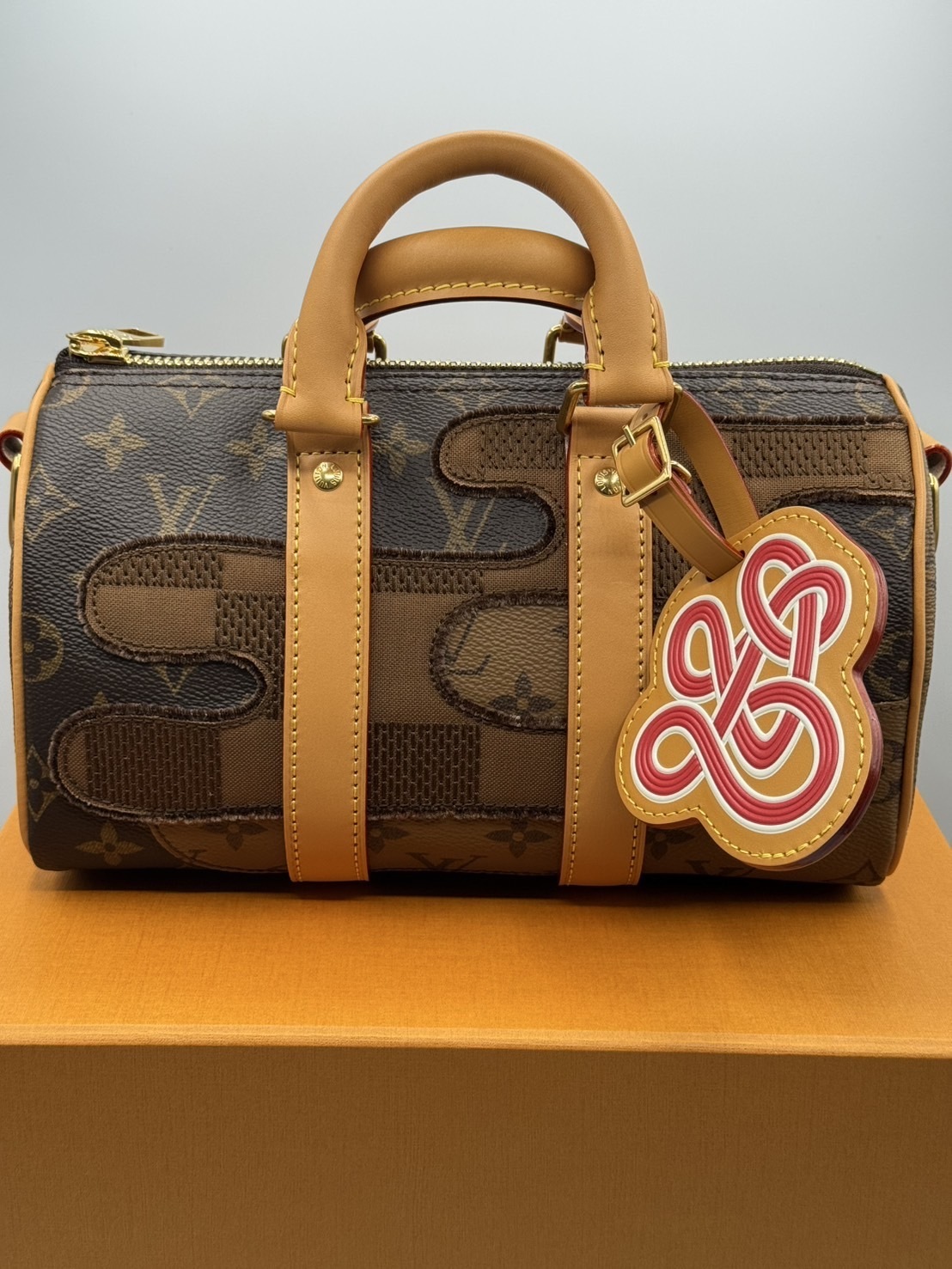 NIGOコラボ ルイヴィトン キーポル・バンドリエール25 2025AW (Louis