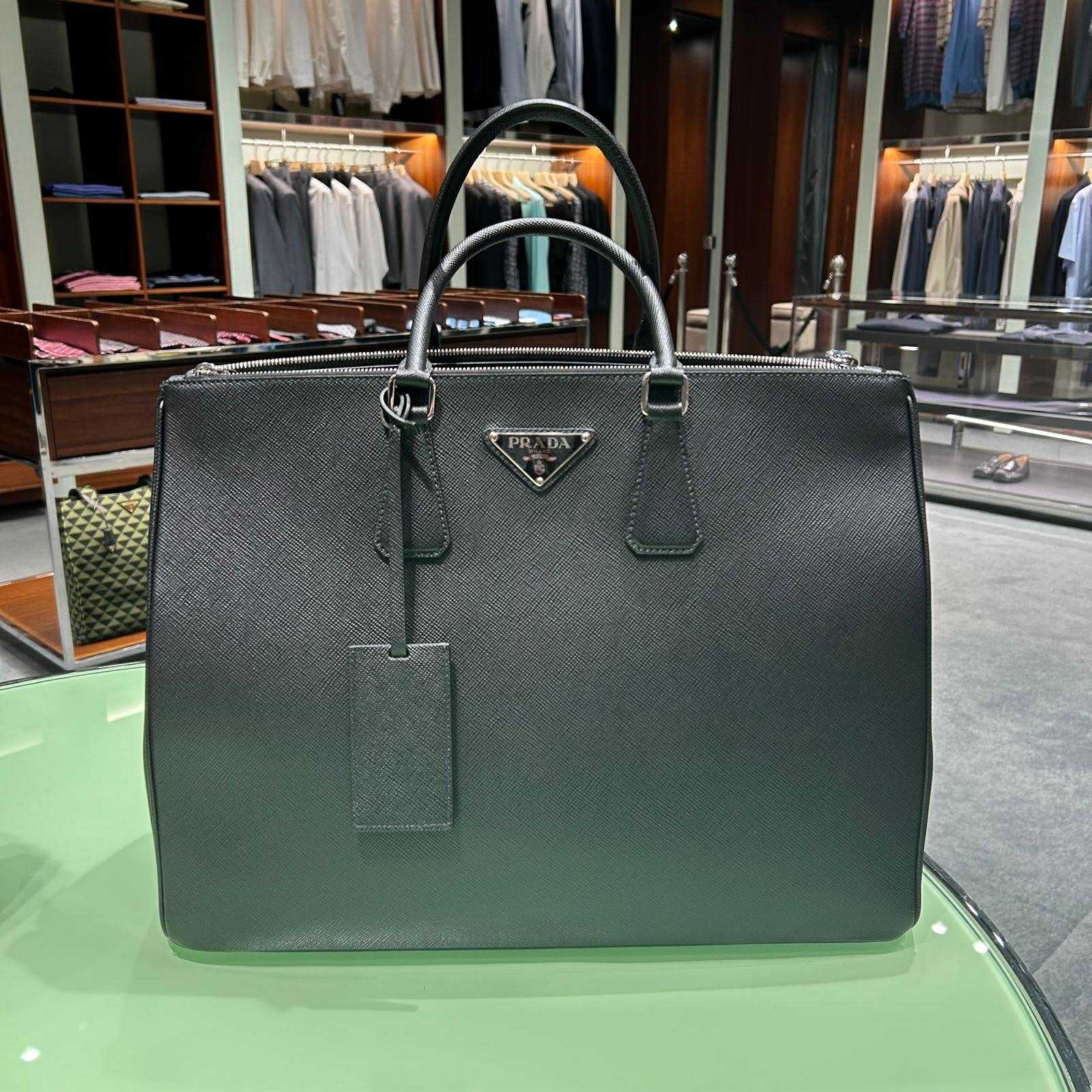 ☆PRADA / プラダ☆ サフィアーノ レザー バッグ 2VG047 (PRADA