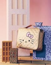 中国限定キティのトラベルグッズ｜Hello Kitty x tbh Home Textile