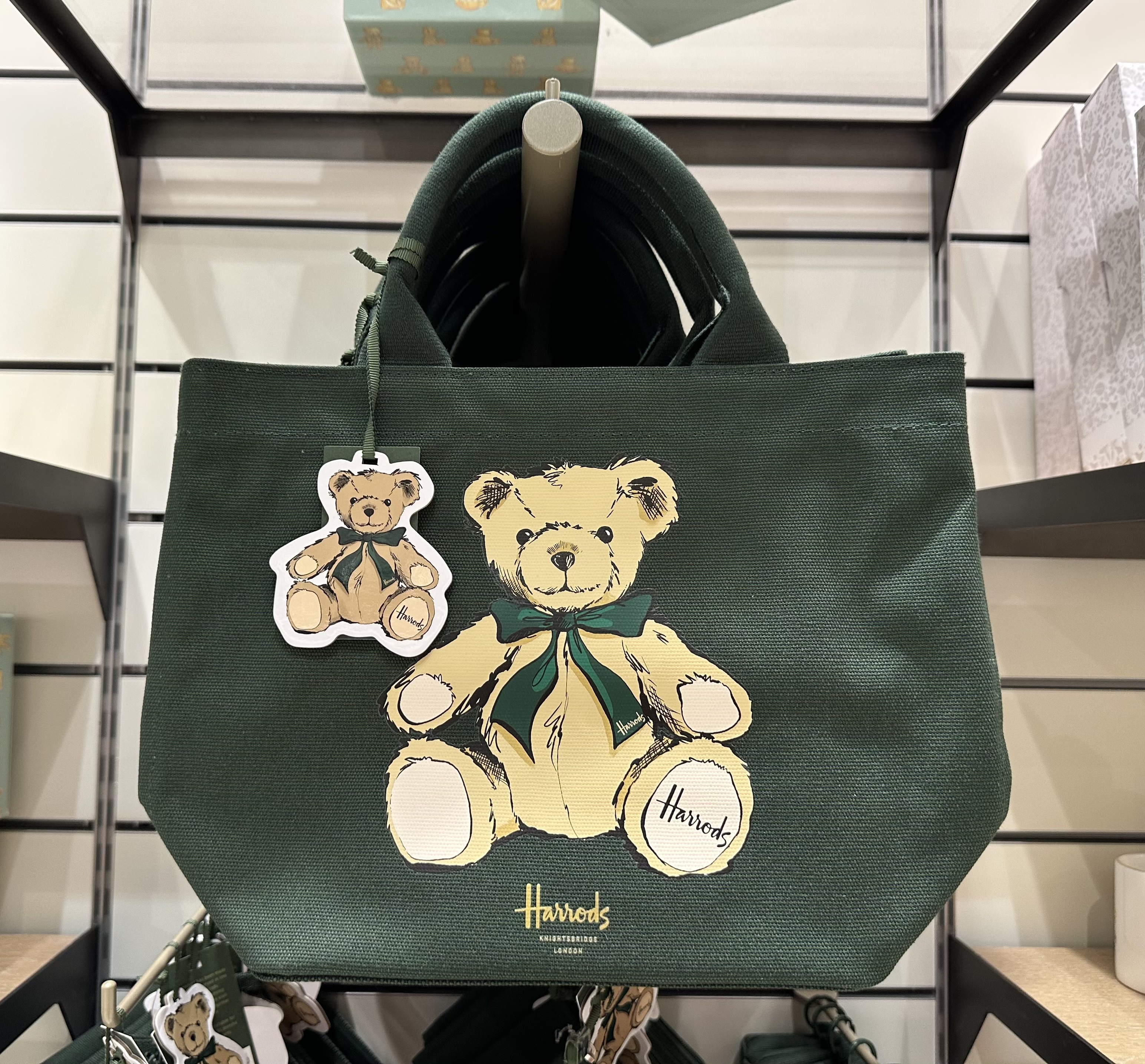 海外限定】ハロッズ スモール ヘンリー ベア トートバッグ (Harrods