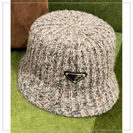 もこもこ モコモコ PRADA(プラダ) 帽子(レディース) - ブランド通販のBUYMA