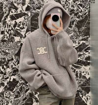 CELINE》国内発送 セリーヌ フードセーター (CELINE/ニット・セーター