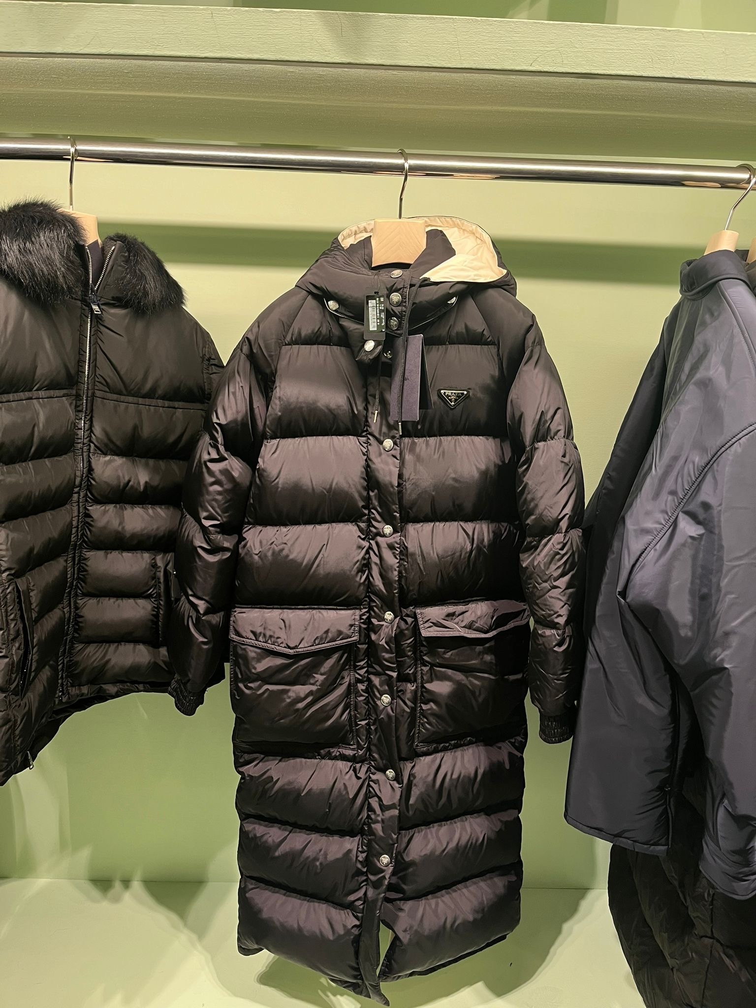 Outlet!【PRADA】 29L134 三角ロゴ ロング ダウンジャケット (PRADA