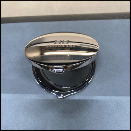 ストリート メイク小物(ビューティー) - ブランド通販のBUYMA