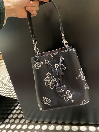 butterfly Coach(コーチ) バッグ・カバン(レディース) - ブランド通販