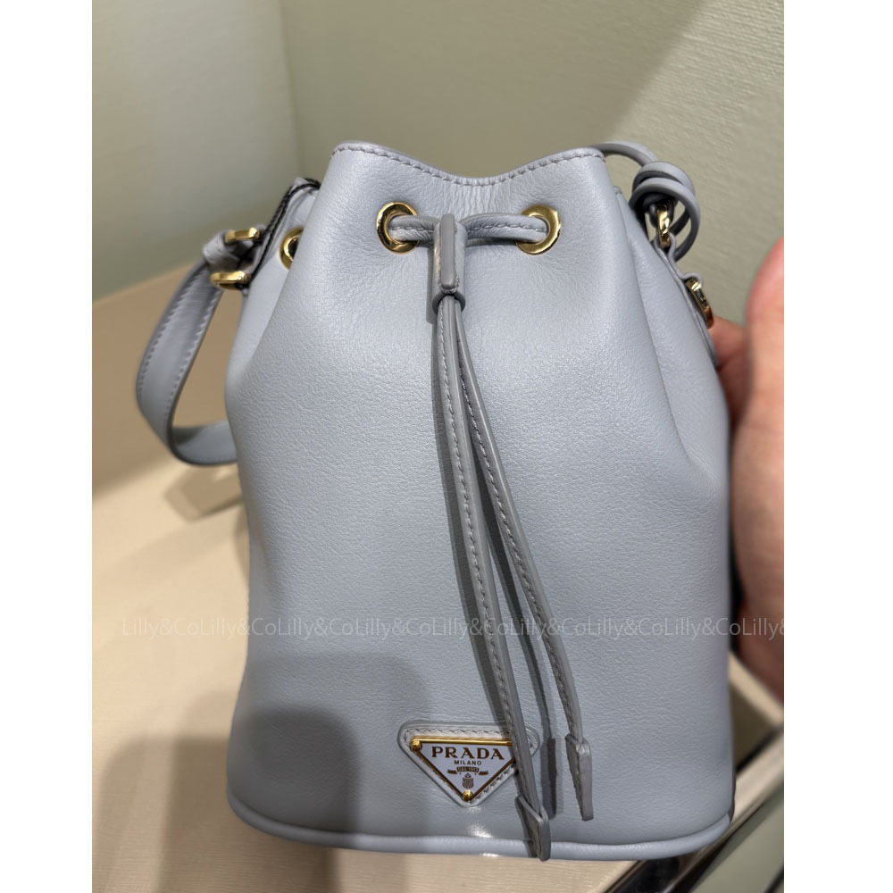 PRADA☆巾着ミニショルダーバッグの通販はau PAY マーケット - 輸入