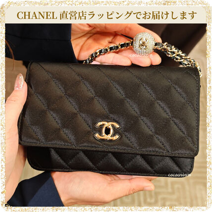 希少】輝くココボールとサテンCHANEL大人気チェーンウォレット (CHANEL