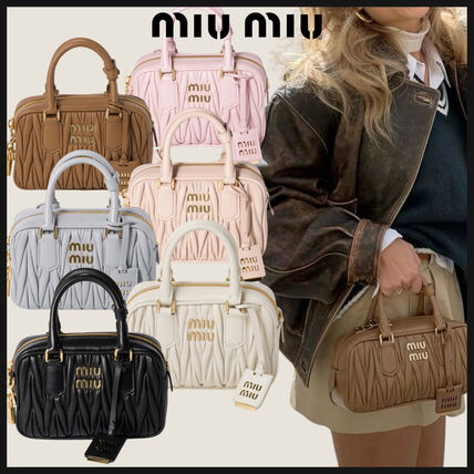 ベージュ系 MiuMiu(ミュウミュウ) バッグ・カバン(レディース