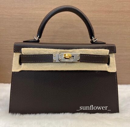 ブラウン（茶色）系 HERMES Kelly(エルメス ケリー) ハンドバッグ