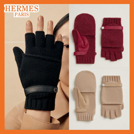 レッド（赤）系 手袋(レディース) - ブランド通販のBUYMA