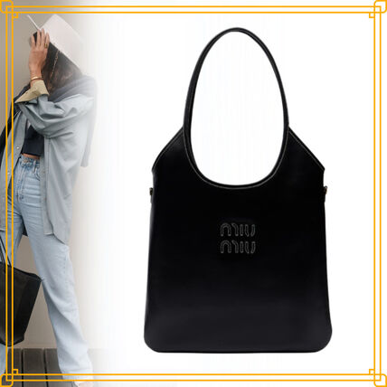 A4サイズ収納可 MiuMiu(ミュウミュウ) トートバッグ(レディース