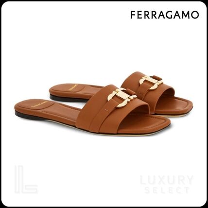 FERRAGAMO(フェラガモ) サンダル・ミュール(レディース) - ブランド