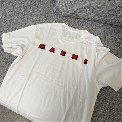 口コミ・レビュー｜お早めに！MARNI ロゴ プリント Tシャツ 大人もOK
