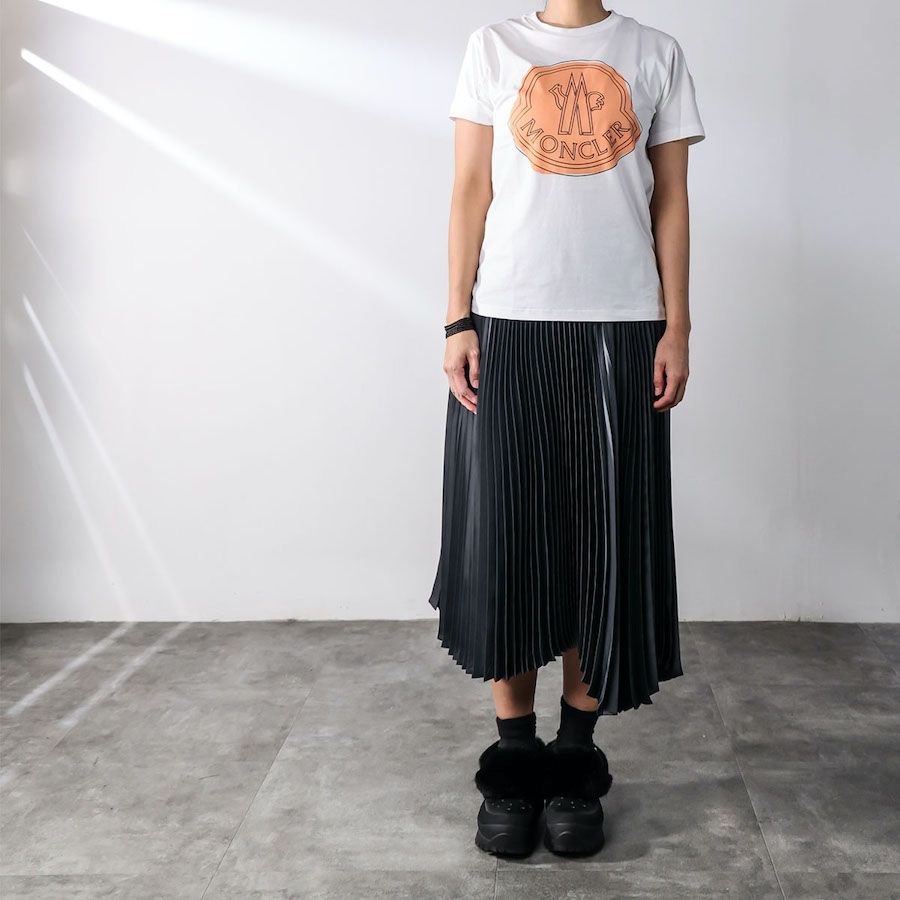 大人も着られるキッズMONCLER(モンクレール)に、2022年の新作Tシャツが