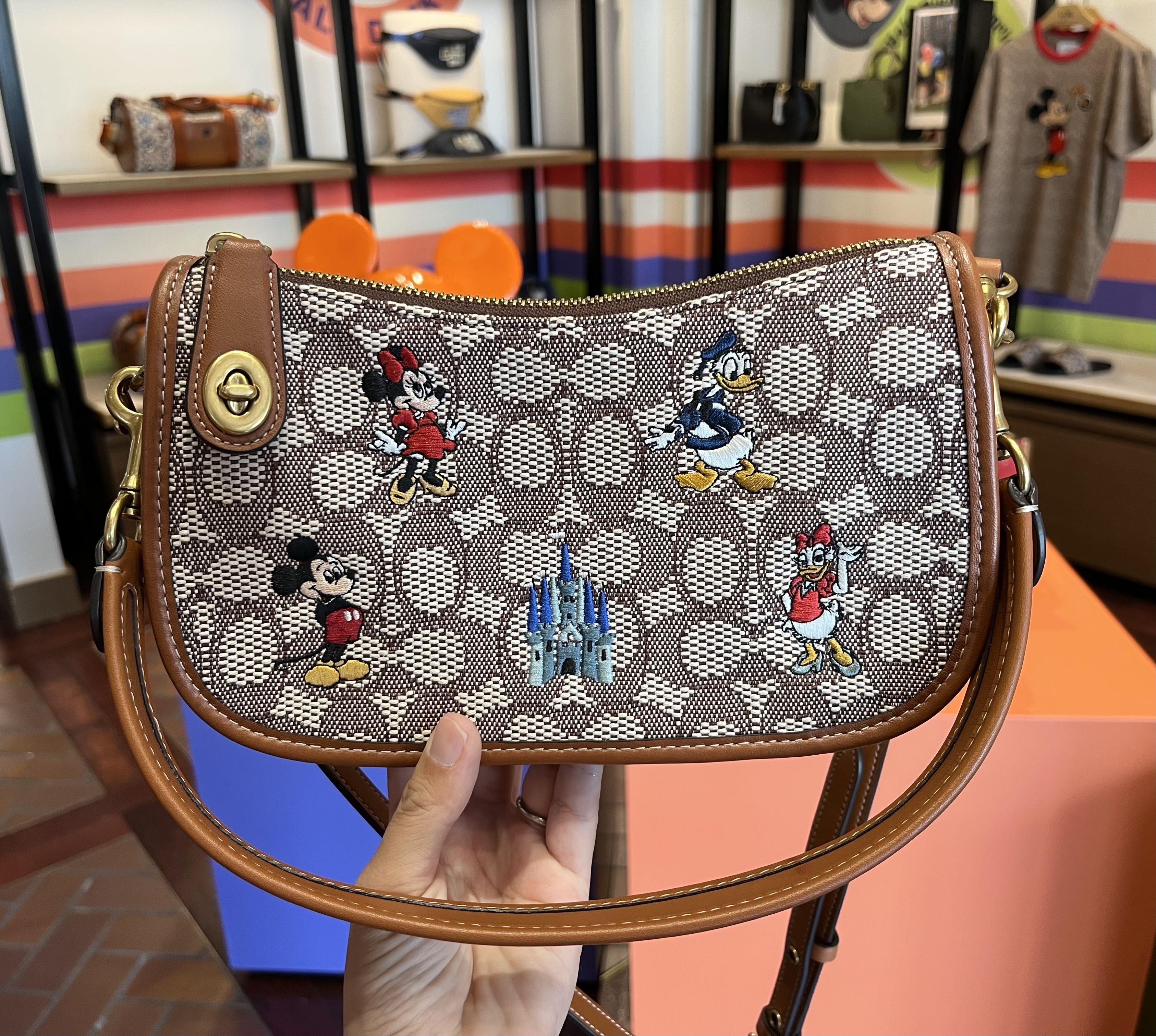Disney × Coach】WDW(ウォルト・ディズニー・ワールド) 50周年を記念