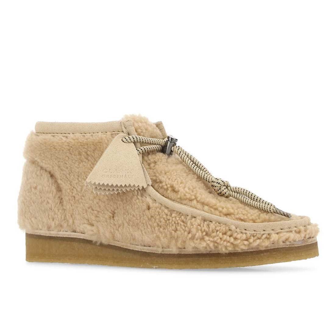 国内即完売】MONCLER(モンクレール)×Clarks(クラークス)から注目の