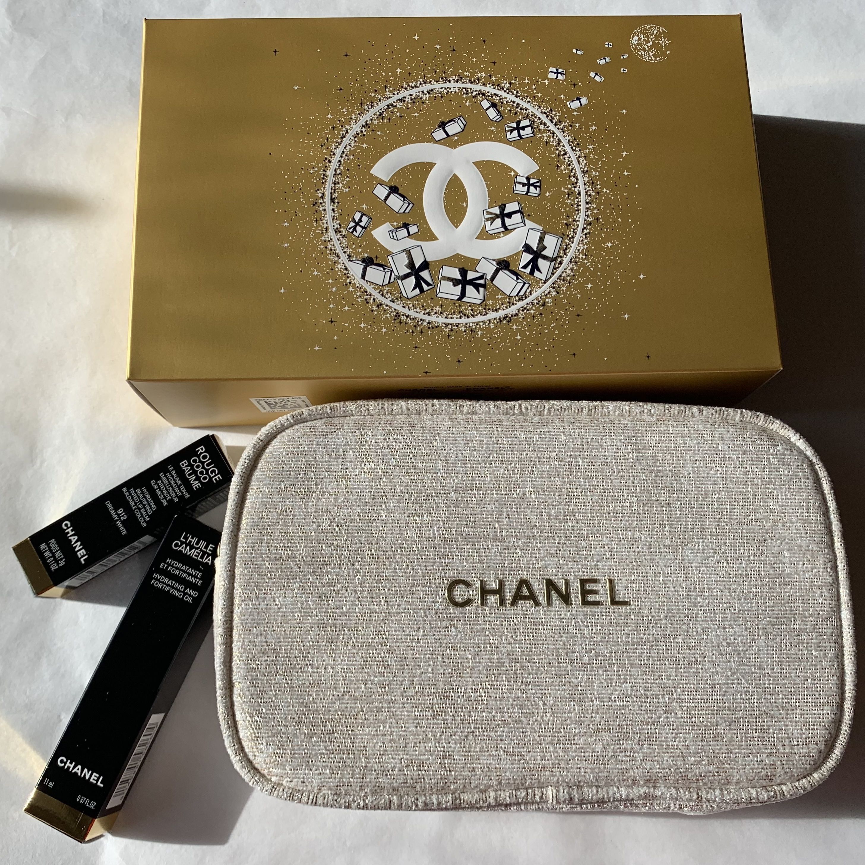CHANEL クリスマス限定 ポーチセット 完売 新品未使用 ポーチ付き