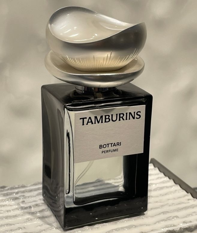 TAMBURINS(タンバリンズ)から新作フレグランス「BOTTARI(ボタリ)」が