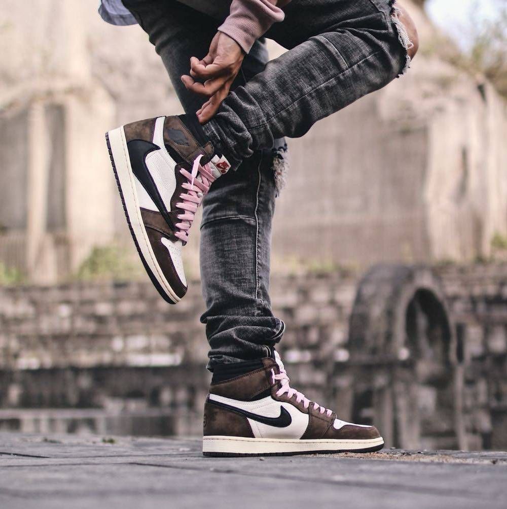 NIKE Air Jordan 1 High Travis Scott ナイキ エアジョーダン1 (Nike