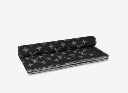 カジュアル【Louis Vuitton】クヴェルテュール・ ブランケット (Louis