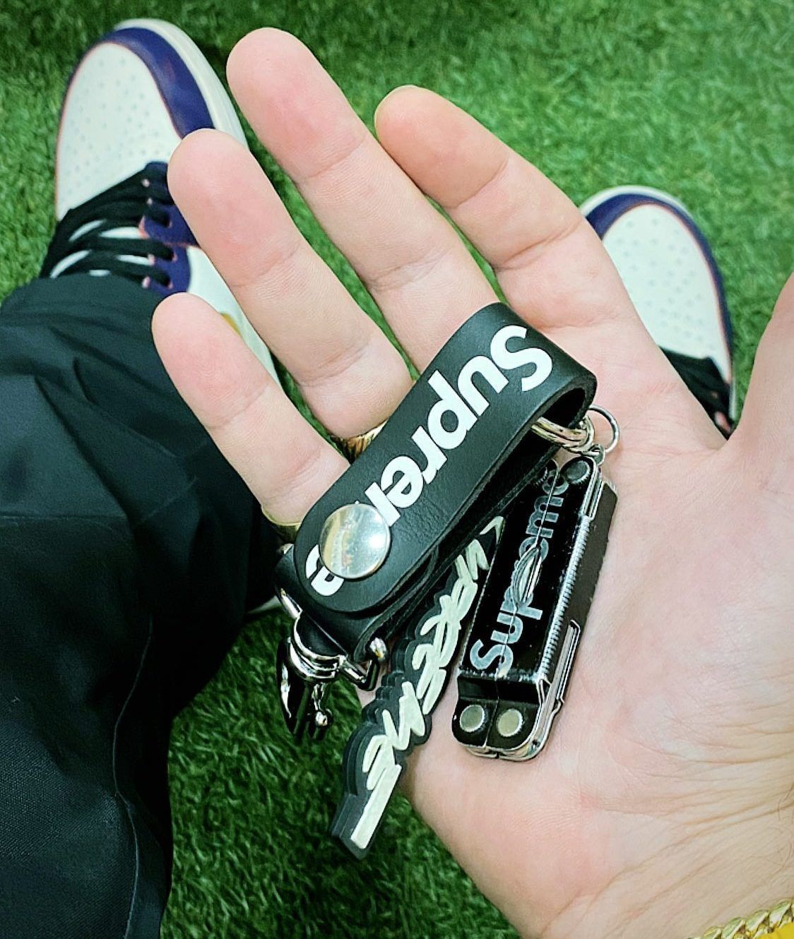 Supreme Leather key loop シュプリーム Supreme Leather Key Loop