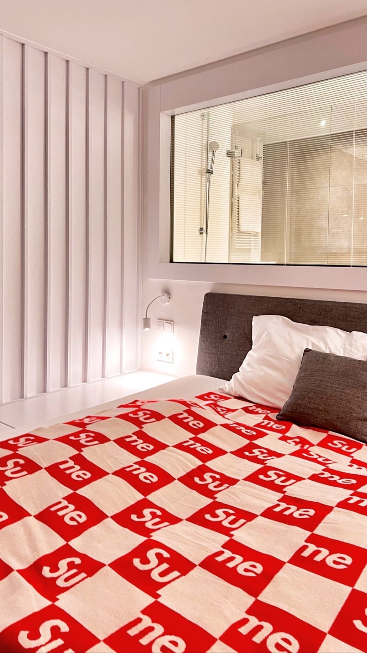 Supreme Faribault Woolen Mill Checkerboard Wool Throw (Supreme