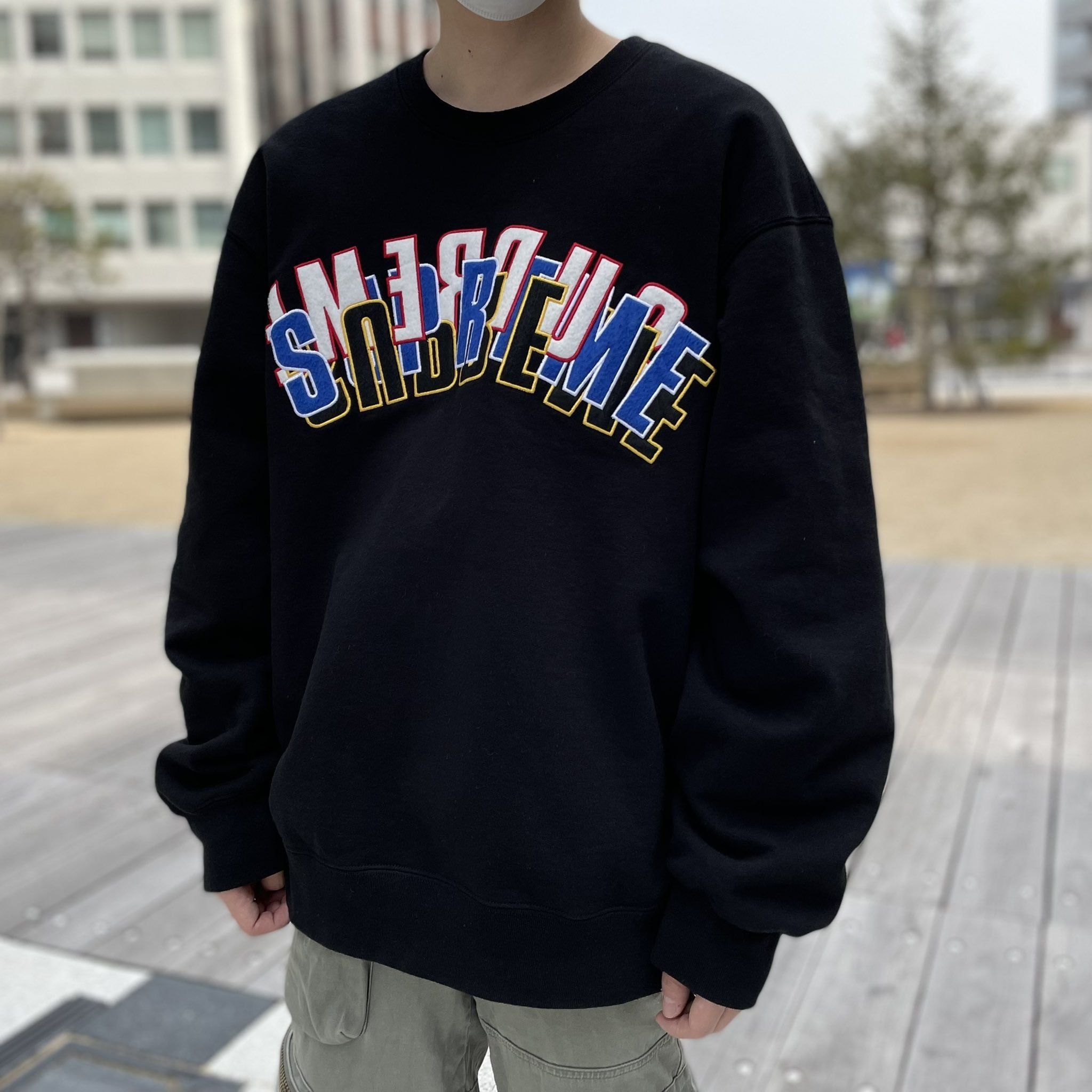 すぐお届け Supreme スタックド クルーネック トレーナー 黒 S