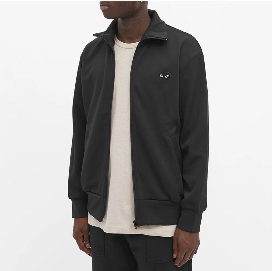 ブラックハートが素敵 コムデギャルソン トラックジャケット (COMME