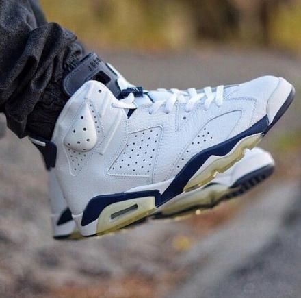 エアジョーダン6 ミッド Nike Air Jordan 6 Midnight Navy 2022 (Nike