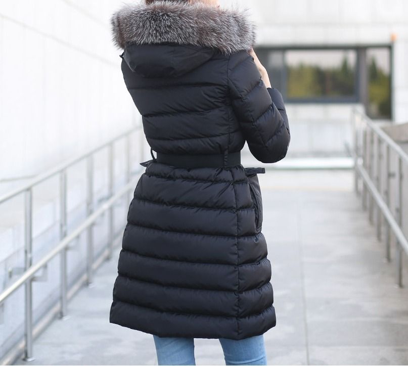 安心の直営店買付】モンクレール Khloe ファーダウン 2色 (MONCLER