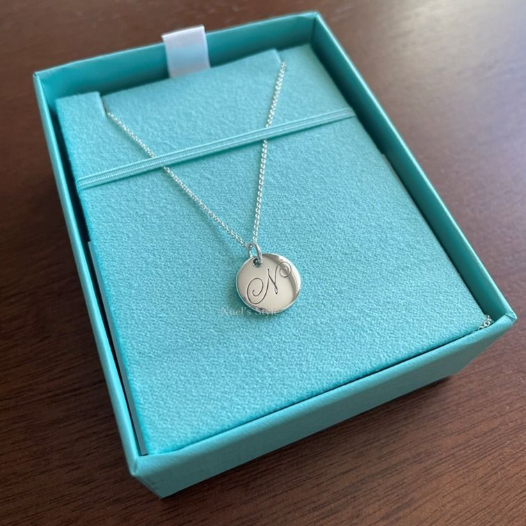 日本未入荷 ティファニー ネックレス アルファベットチャーム (Tiffany