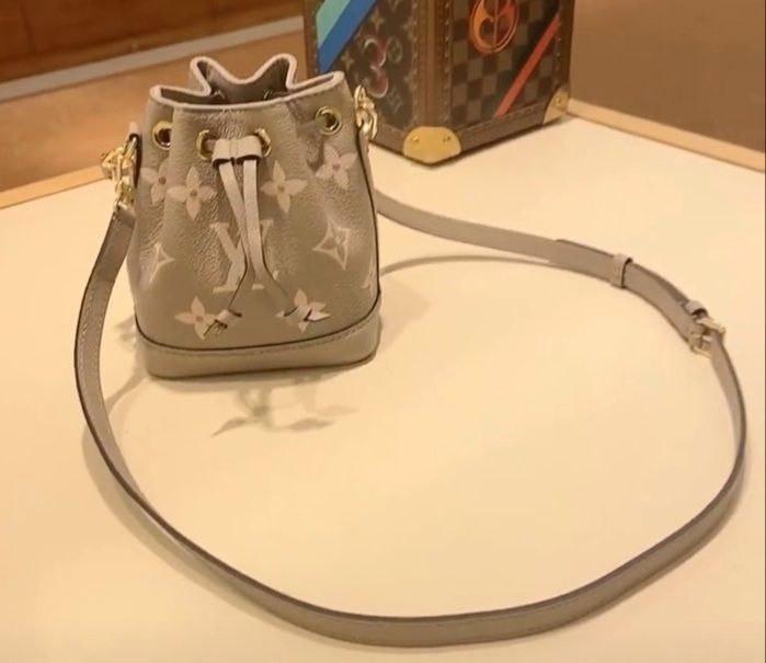 大人上品グレーベージュ】LOUIS VUITTON☆ナノ・ノエ バッグ (Louis