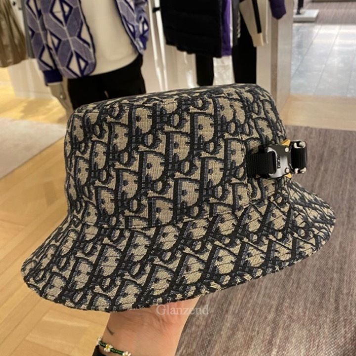 上品に格上げ♪【Dior】オブリーク バケットハット (Dior/ハット