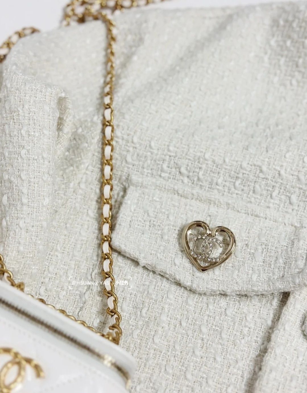 キラッと可愛い☆すぐ届く》CHANEL ハート ブローチ 23C (CHANEL