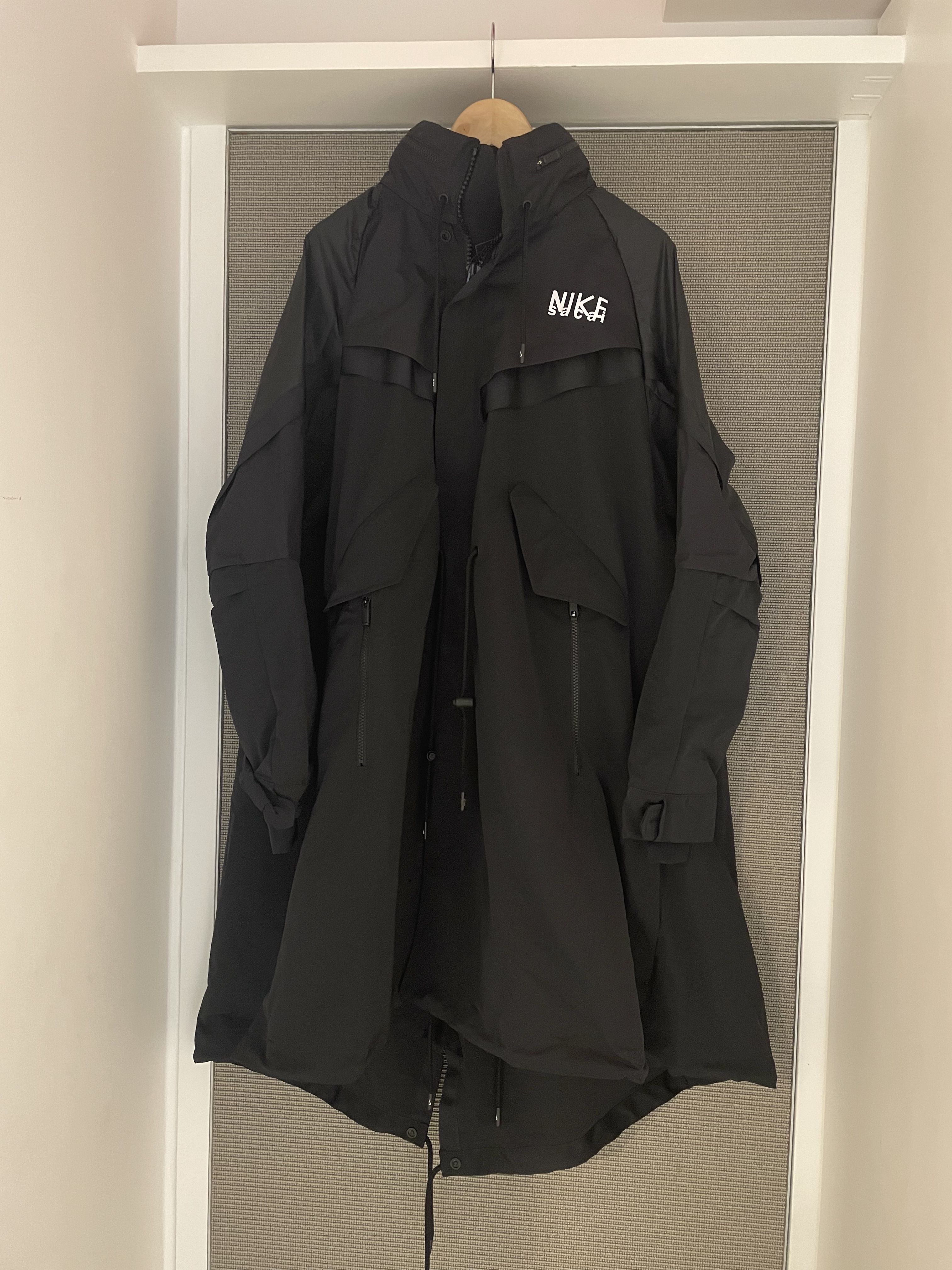 NIKE】NIKE X SACAI◇トレンチ ジャケット コート (Nike/トレンチ