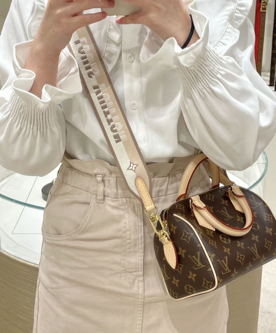 ルイヴィトン ブロッシュスウィートモノグラム LV 5連アイコンフリンジ