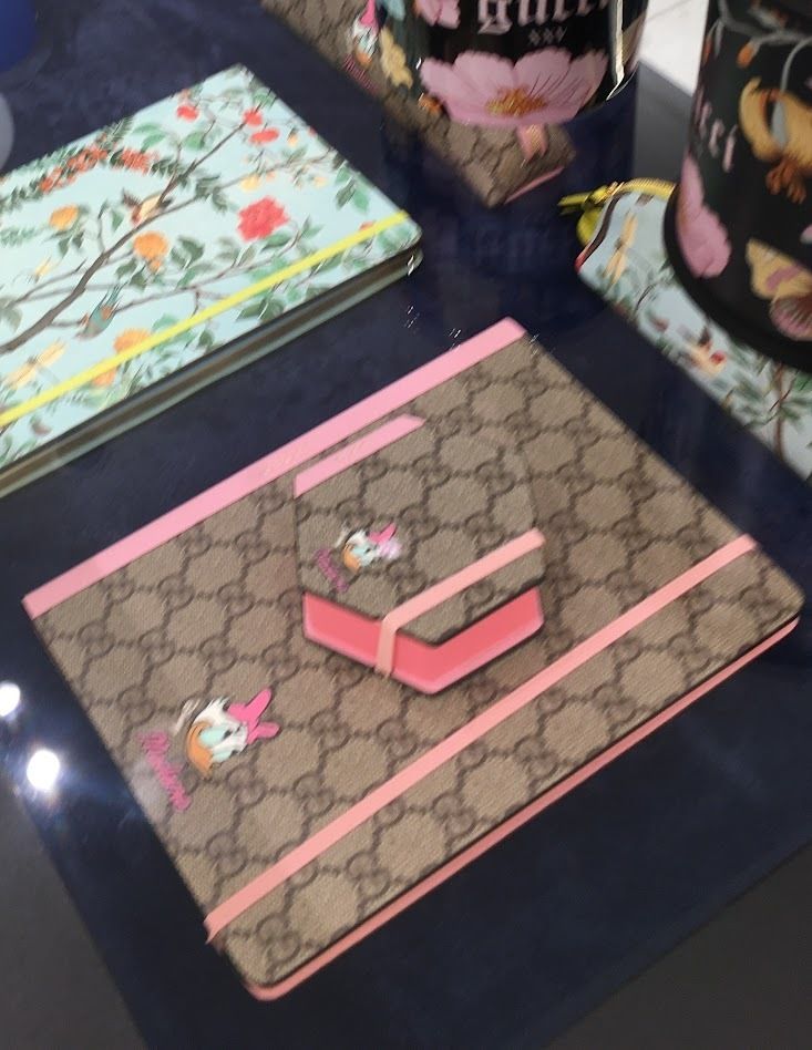 関税込/国内発】GUCCI デイジーダック モノグラムノートブック (GUCCI