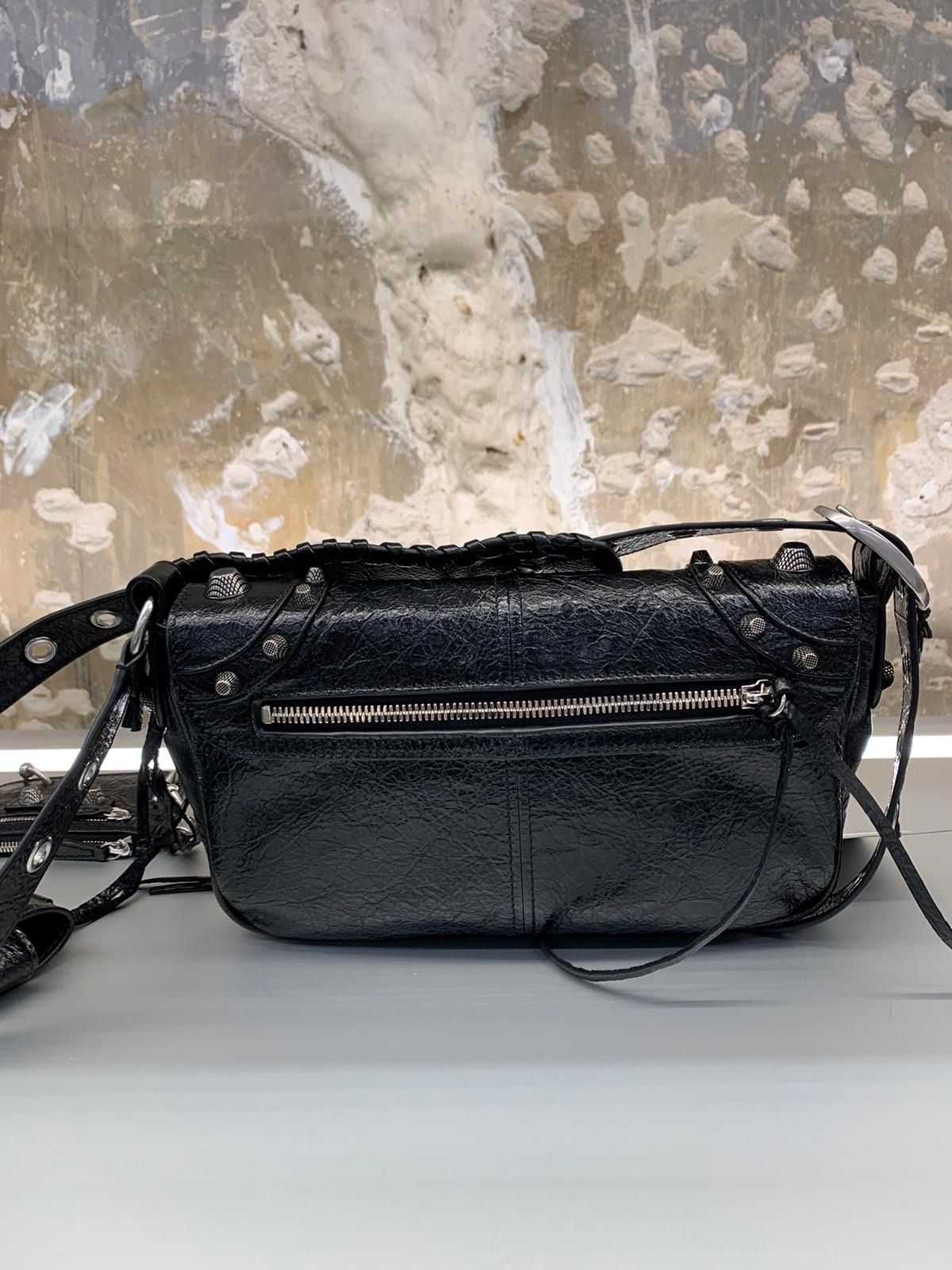 BALENCIAGA】LE CAGOLE MEN XS FLAP BAG ショルダー PIERCING