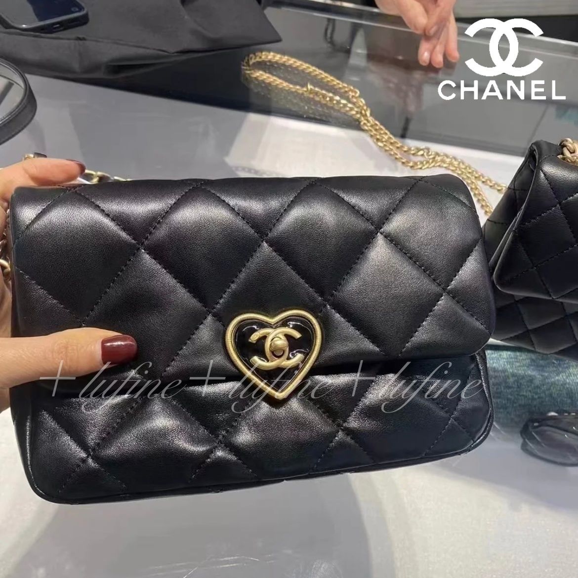 ハート金具が可愛い♪】シャネル フラップバッグ ショルダー (CHANEL
