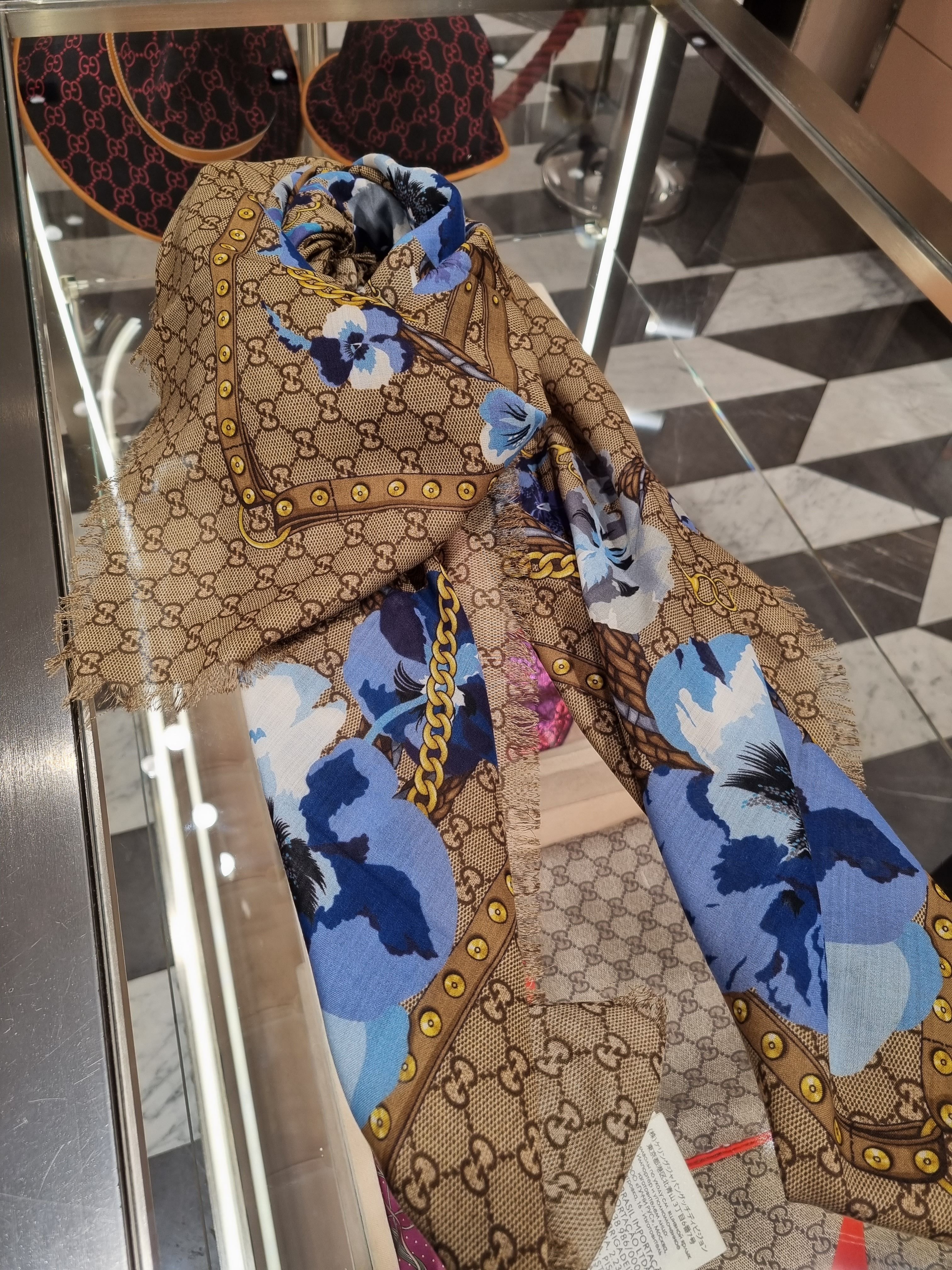 100%本物保証] ☆GUCCI☆ GG 花柄 ストール 508797 3G200 4279 (GUCCI