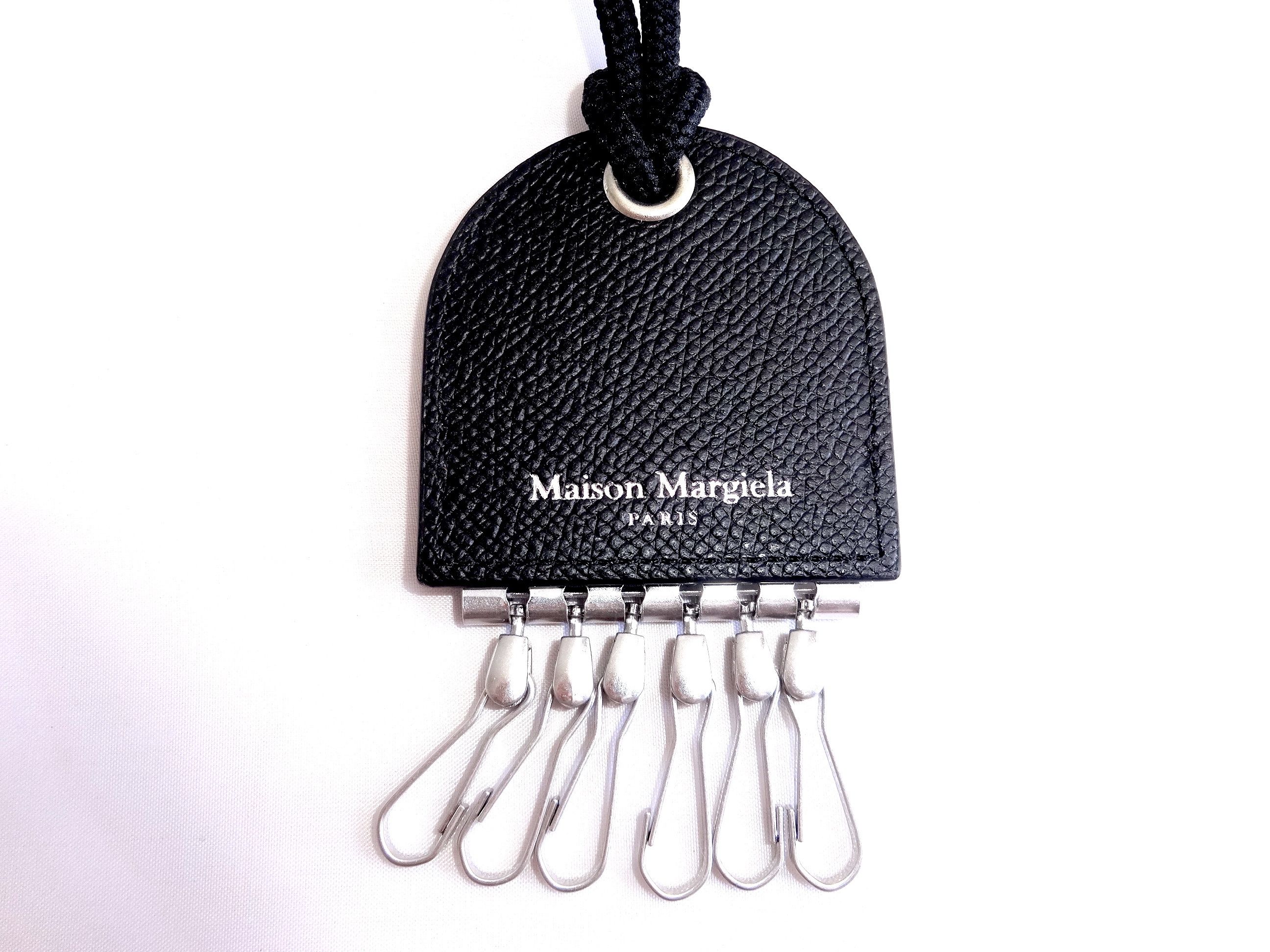 即発 ○ Maison Margiela ネックレス 黒 革 キーリング 鍵 (Maison