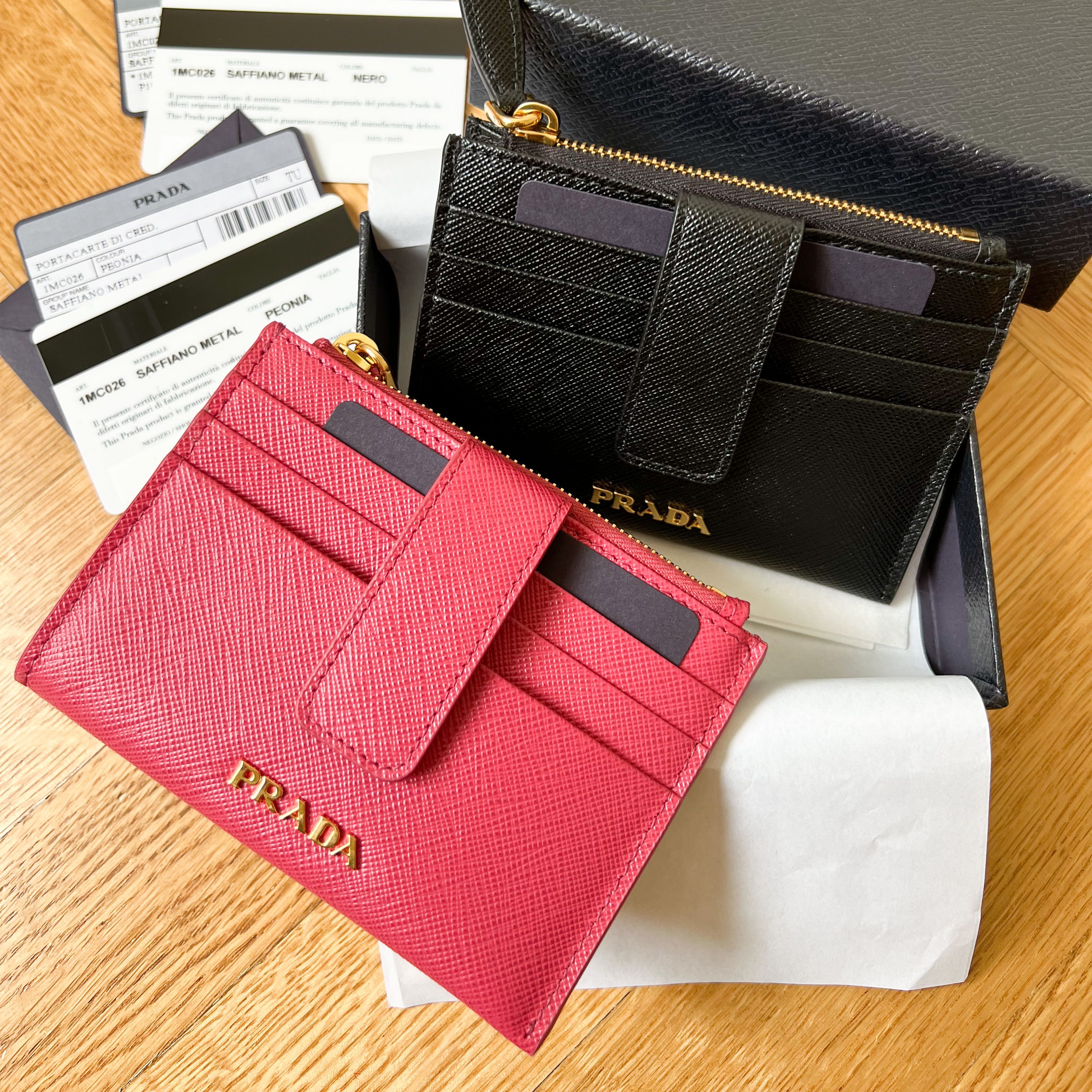 PRADA((1MC026))選べるお色可愛いフラグメントケース (PRADA/カード