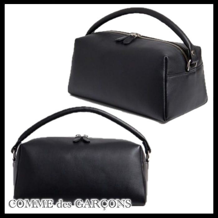 COMME des GARCONS ワンハンドルボックス型ブラックレザーバッグ