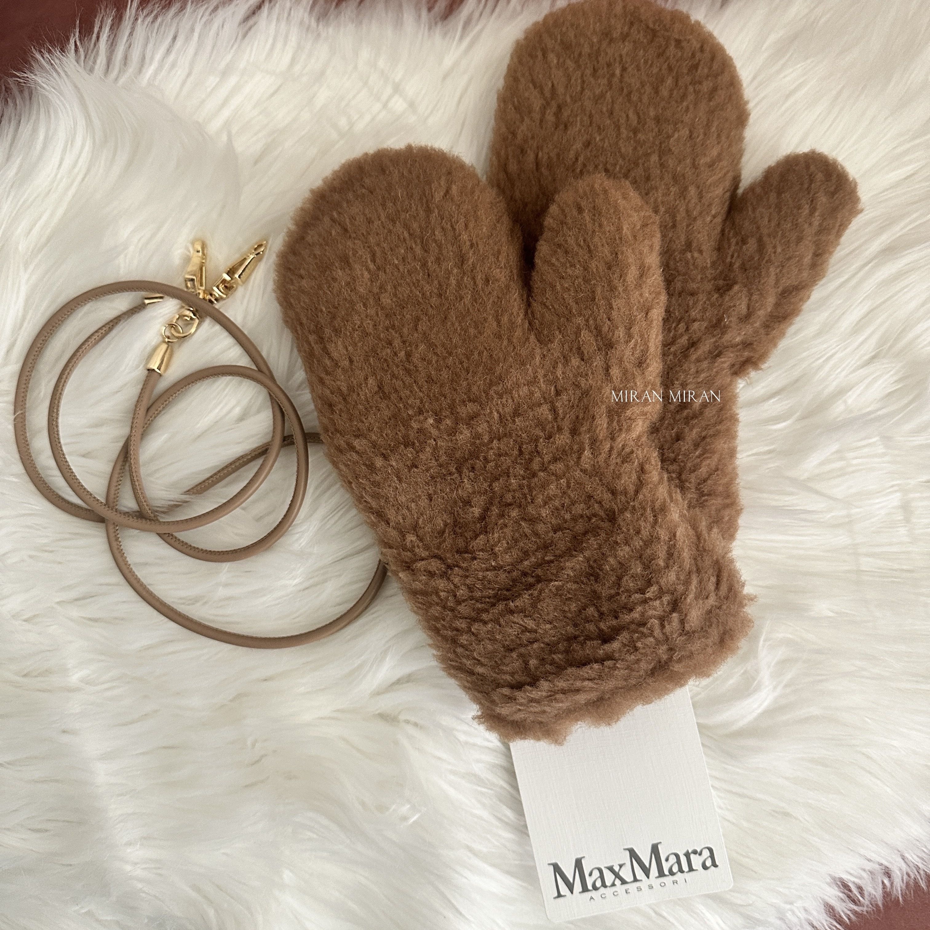 追跡付き発送☆Max Mara☆Ombrato テディベアミトン 手袋 (Max Mara