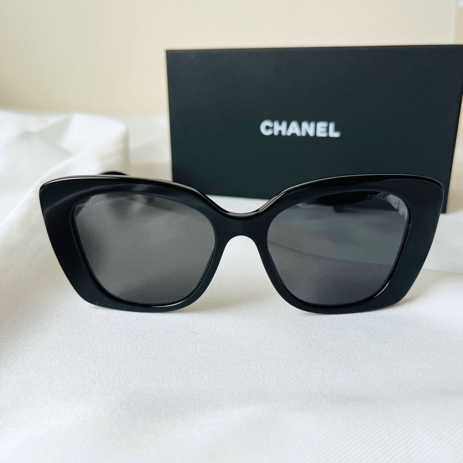 CHANEL シャネル ロゴ スクエア シェイプ サングラス CH5422B (CHANEL