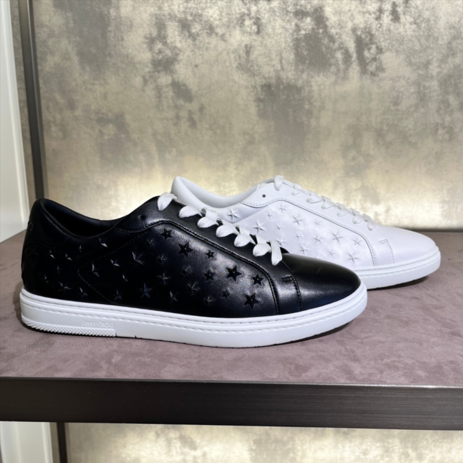 JIMMY CHOO ジミーチュウ KAI スタースタッズ スニーカー (Jimmy Choo