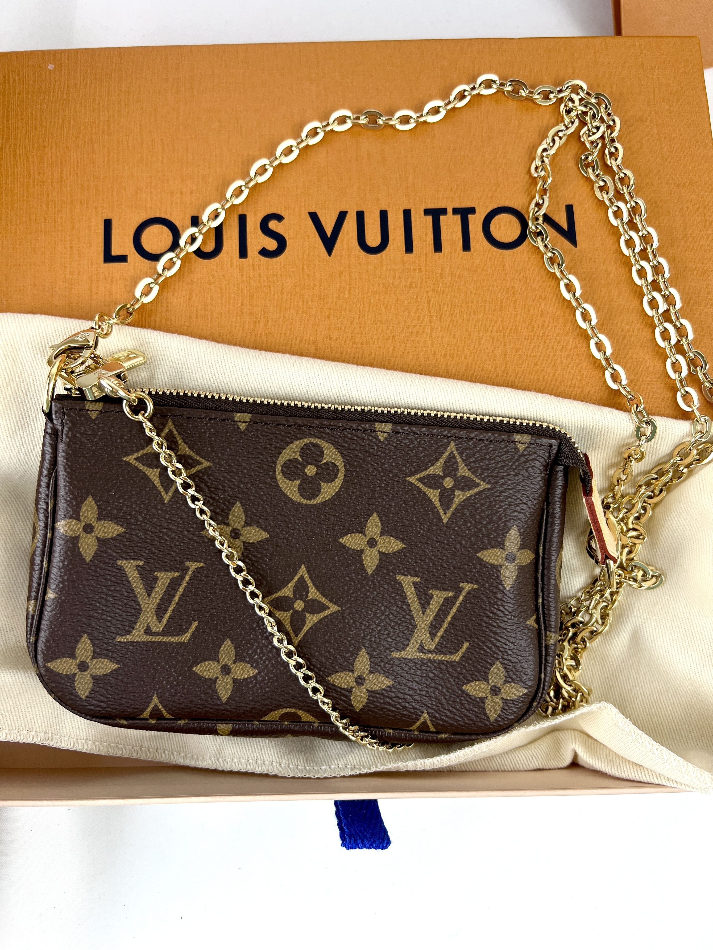 すぐ届く! ルイヴィトン ミニ・ポシェット・アクセソワール (Louis