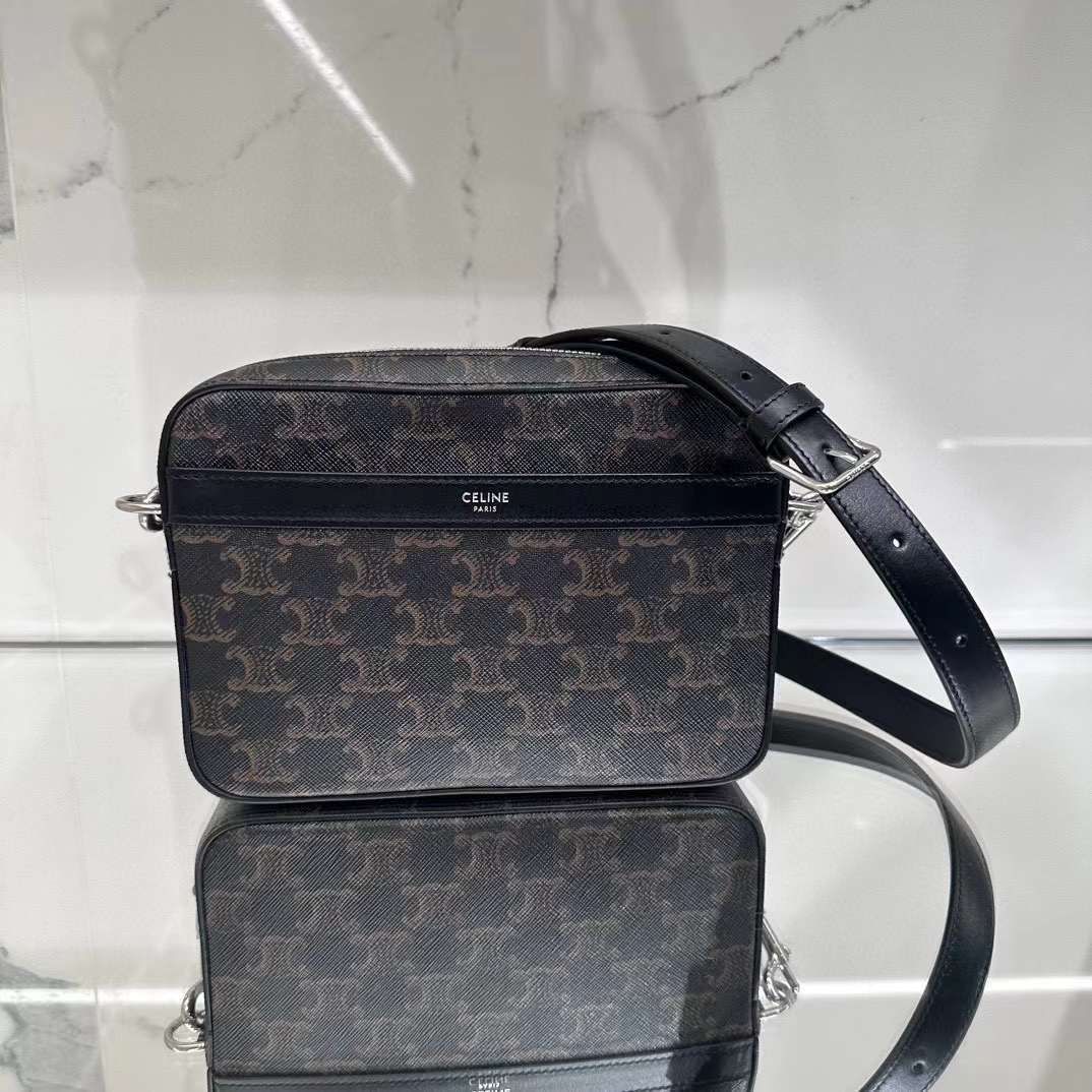 CELINE】セリーヌ スモールメッセンジャーバッグ トリオンフ (CELINE